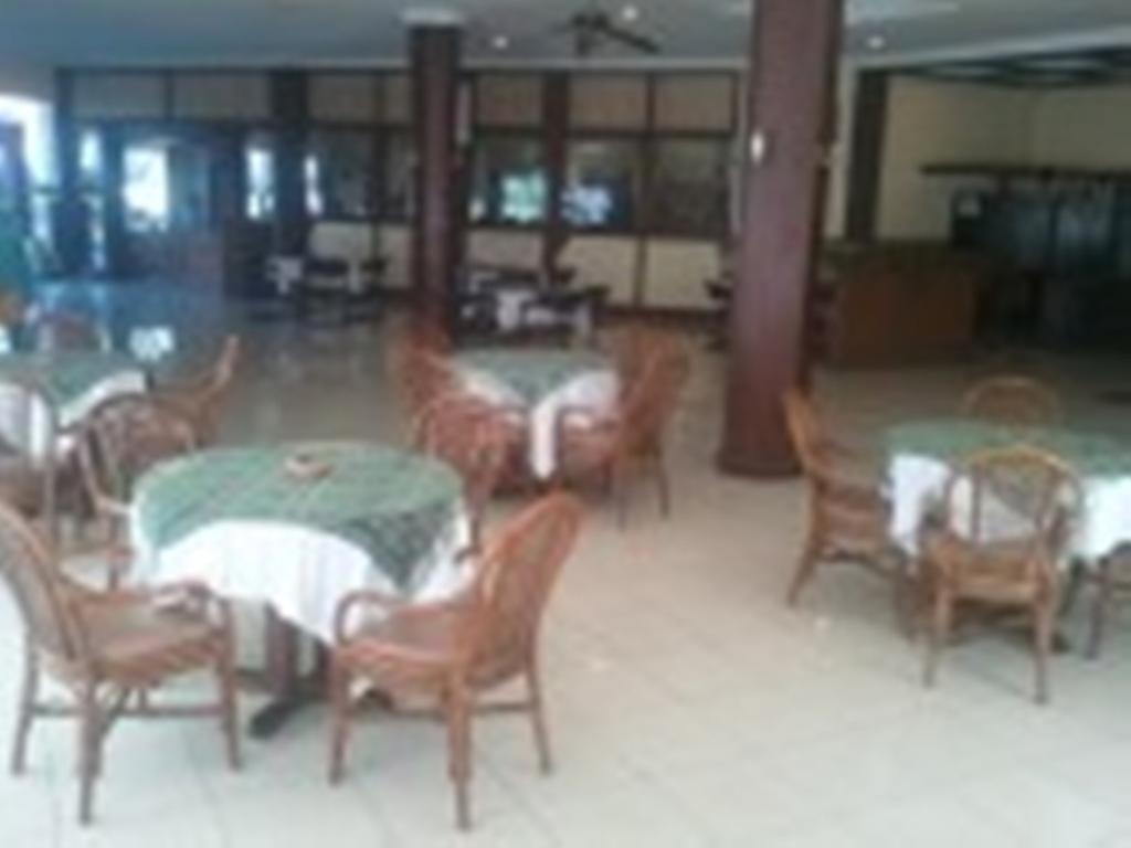 Jepara Indah Hotel Екстериор снимка